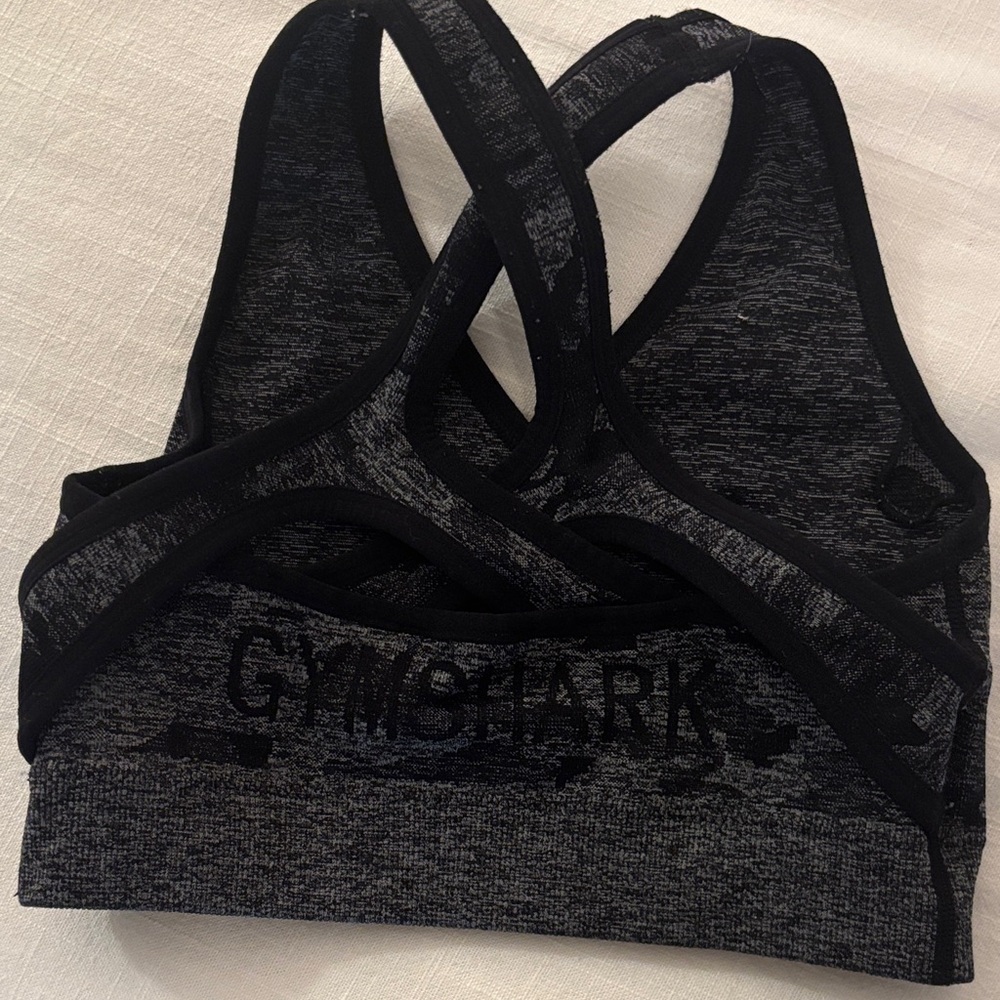 Gym shark sports bra